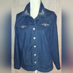 Petite Alfred Dunner Embroidered Denim Jean Jacket size 10P Womans 10 Petite